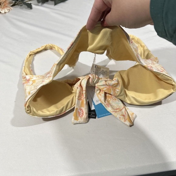 NWT $55 O'Neill [ Medium ] Sydney Mavericks Bikini‎ Top in Straw Yellow - Picture 14 of 15